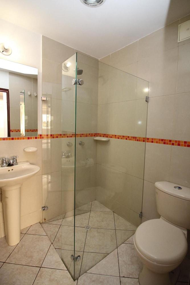 בוגוטה Hotel Casa Quinta Embajada מראה חיצוני תמונה