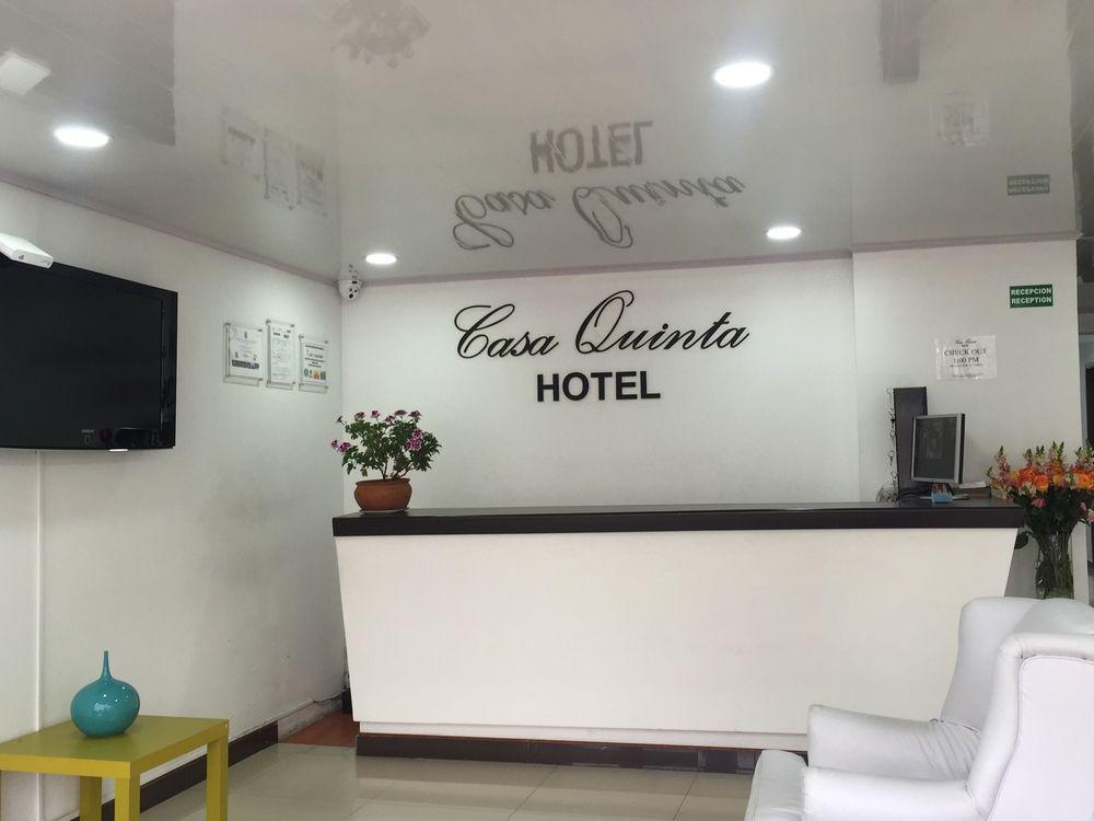 בוגוטה Hotel Casa Quinta Embajada מראה חיצוני תמונה