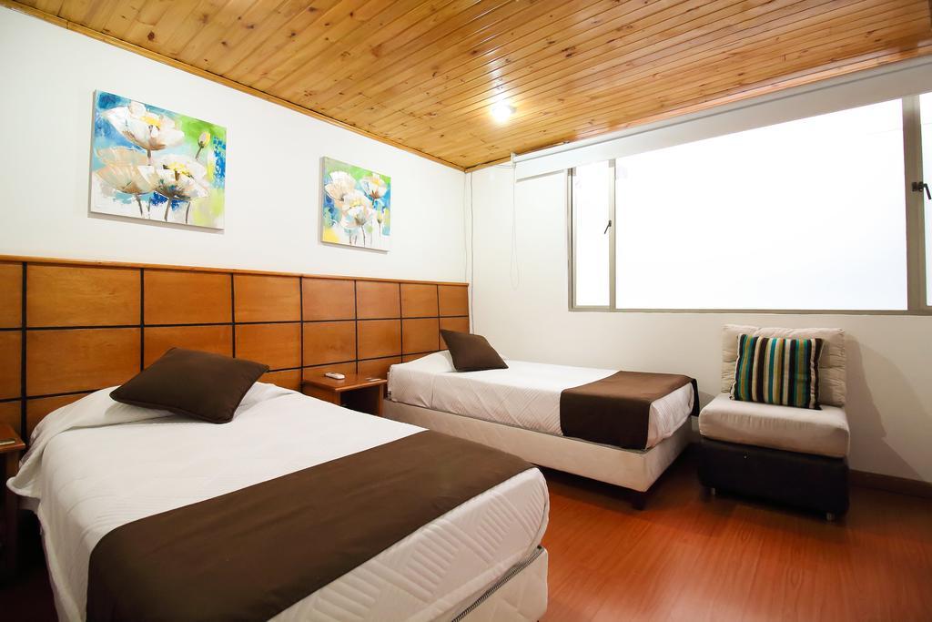 בוגוטה Hotel Casa Quinta Embajada מראה חיצוני תמונה