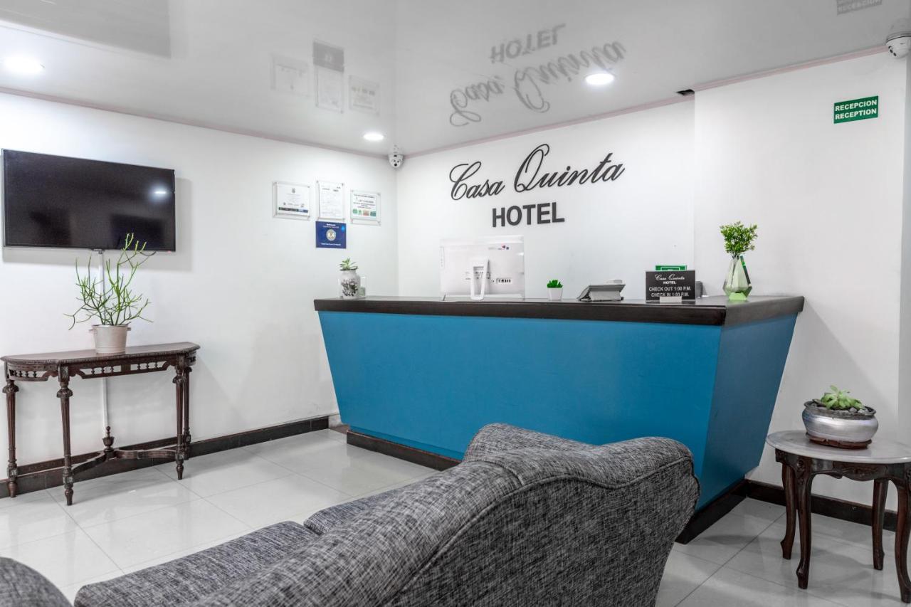 בוגוטה Hotel Casa Quinta Embajada מראה חיצוני תמונה